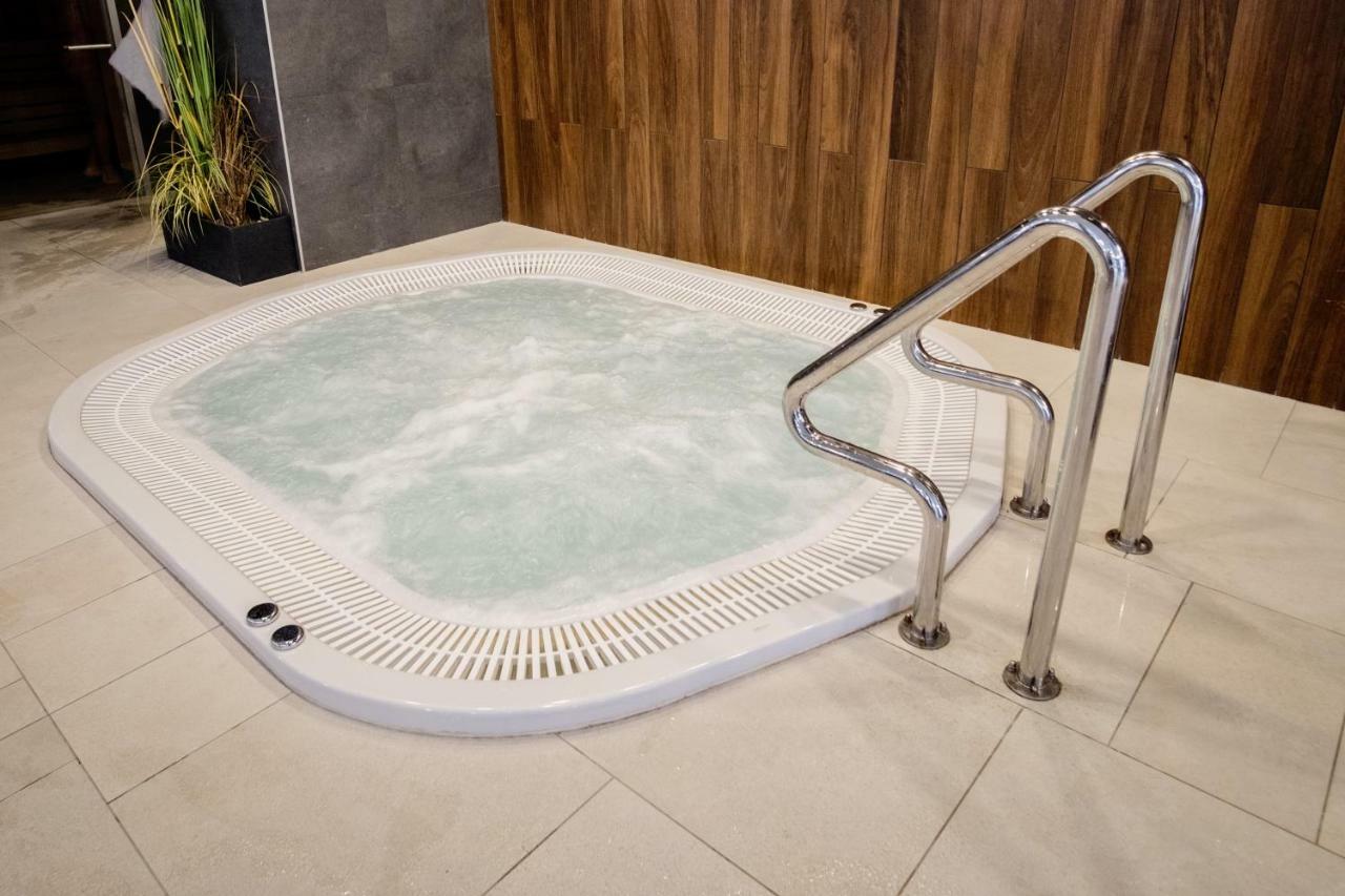 Apartament Lazur Polanki Park Kolobrzeg Bagian luar foto
